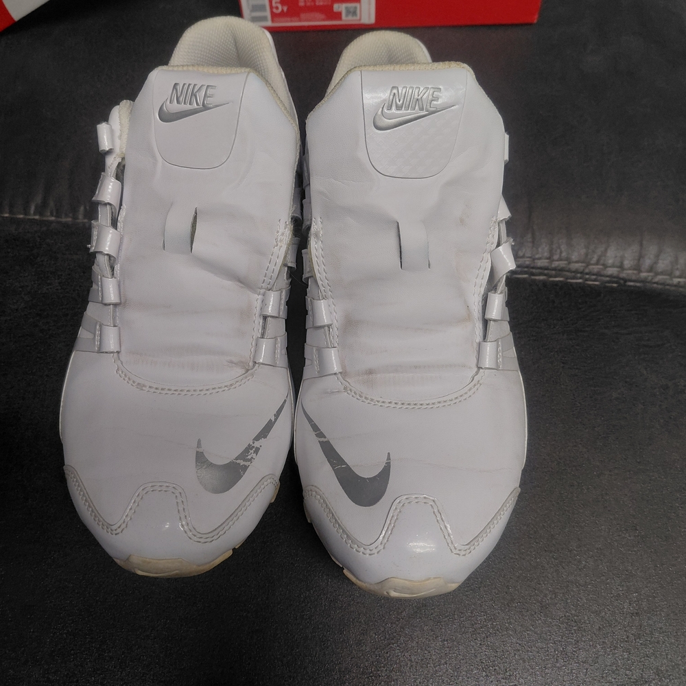 Nike Men's White Athletic Shoes